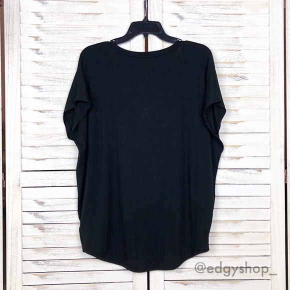 [Express] One Eleven Cross Front London Tee - Picture 2 of 5